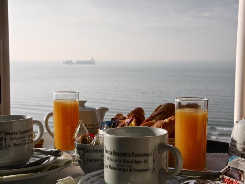 Logis Hotel - La Petite Rade Le Havre Dış mekan fotoğraf