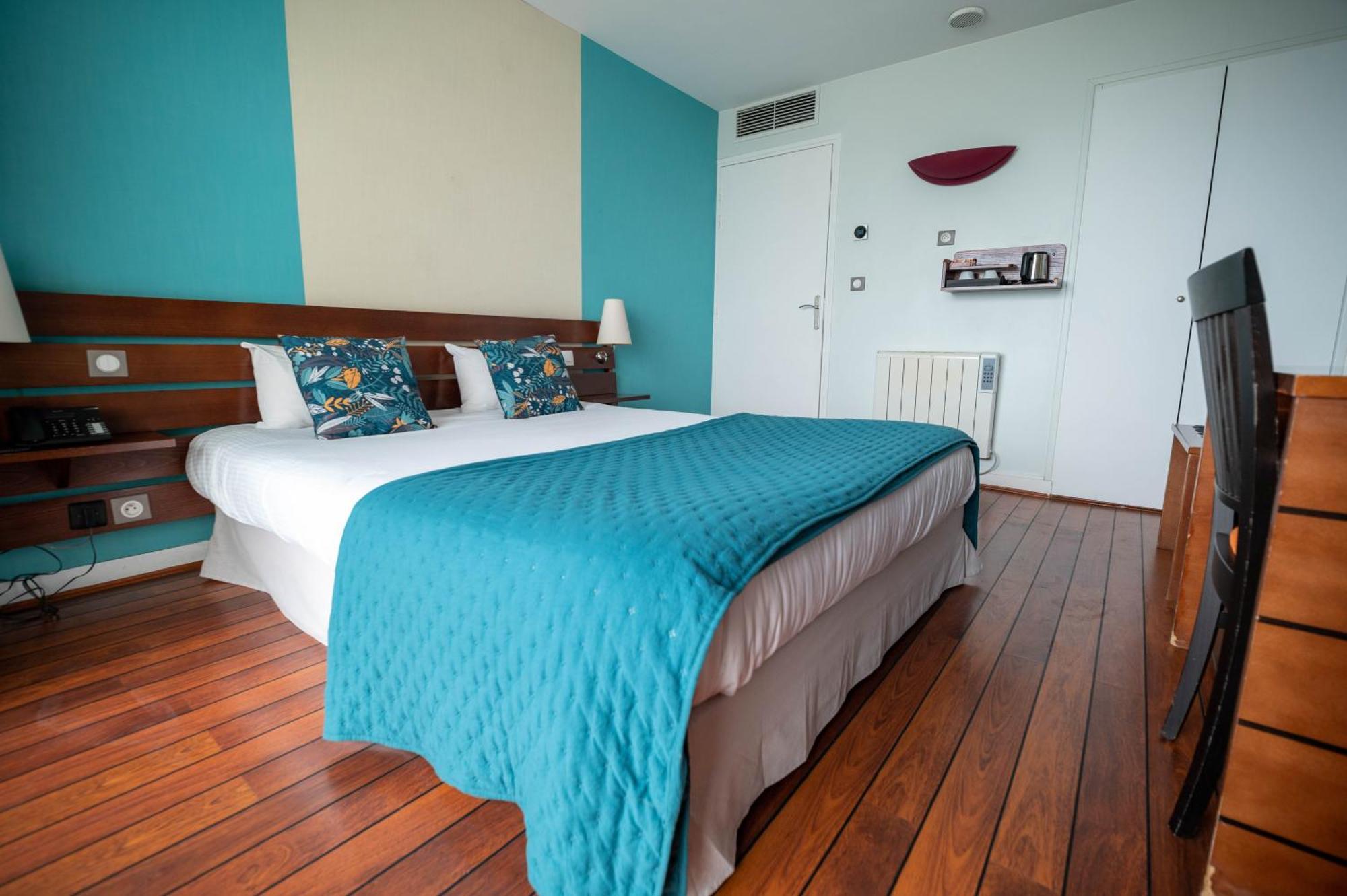 Logis Hotel - La Petite Rade Le Havre Dış mekan fotoğraf