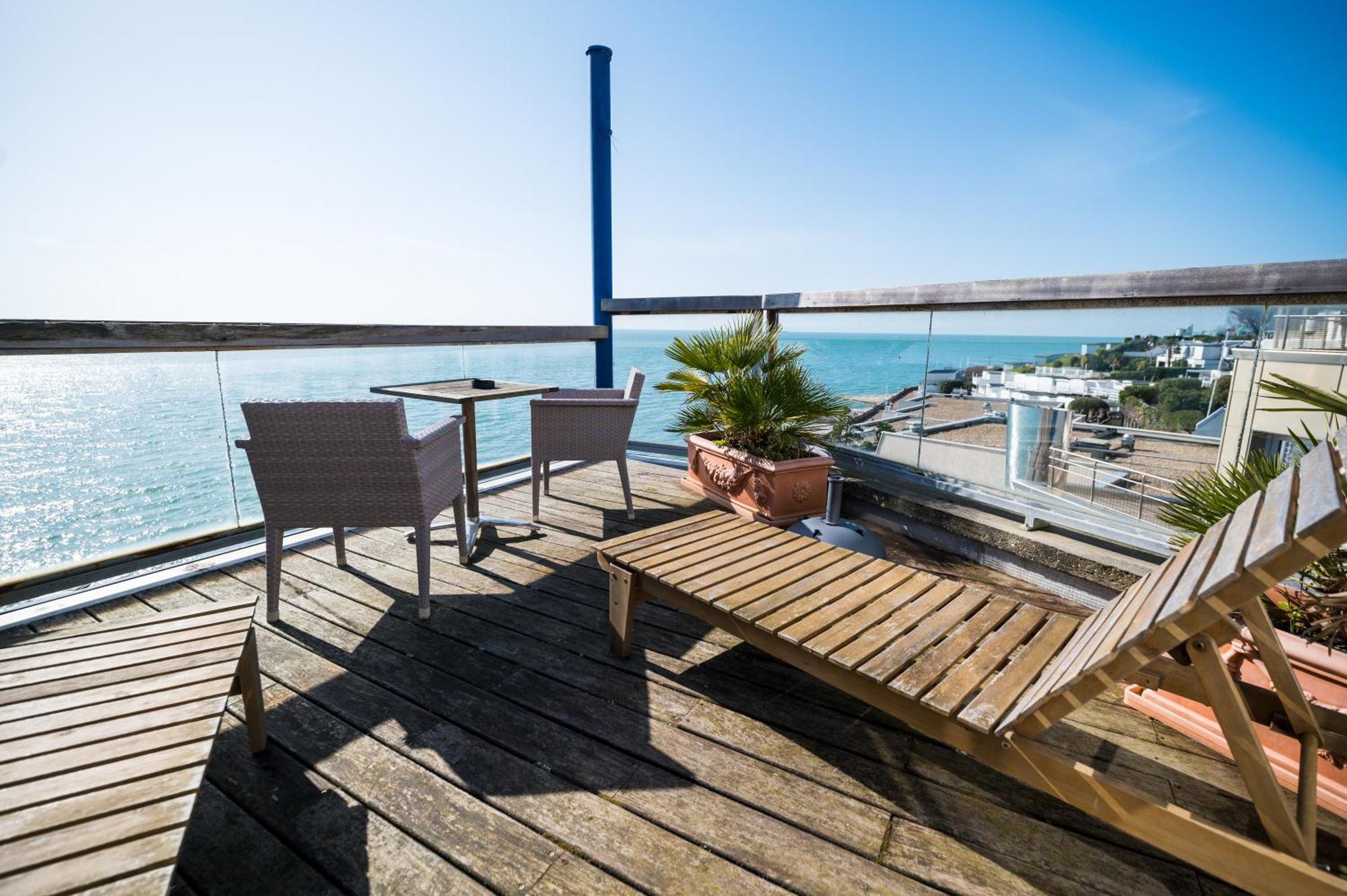 Logis Hotel - La Petite Rade Le Havre Dış mekan fotoğraf