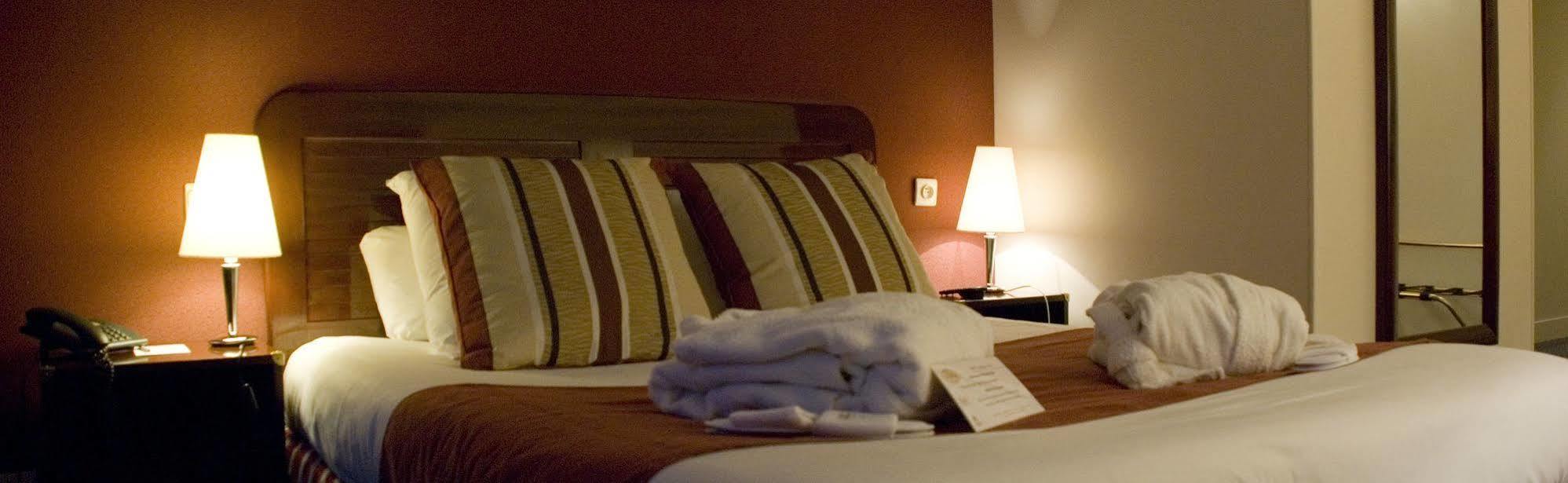 Logis Hotel - La Petite Rade Le Havre Dış mekan fotoğraf